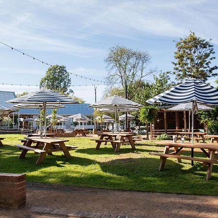 Camden Valley Inn Εξωτερικό φωτογραφία