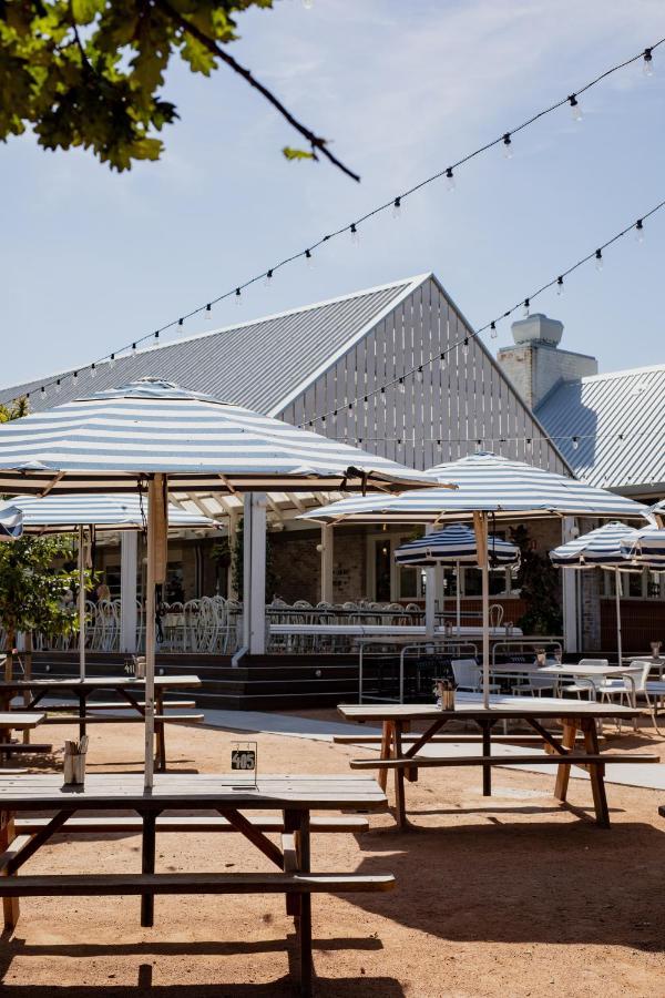 Camden Valley Inn Εξωτερικό φωτογραφία